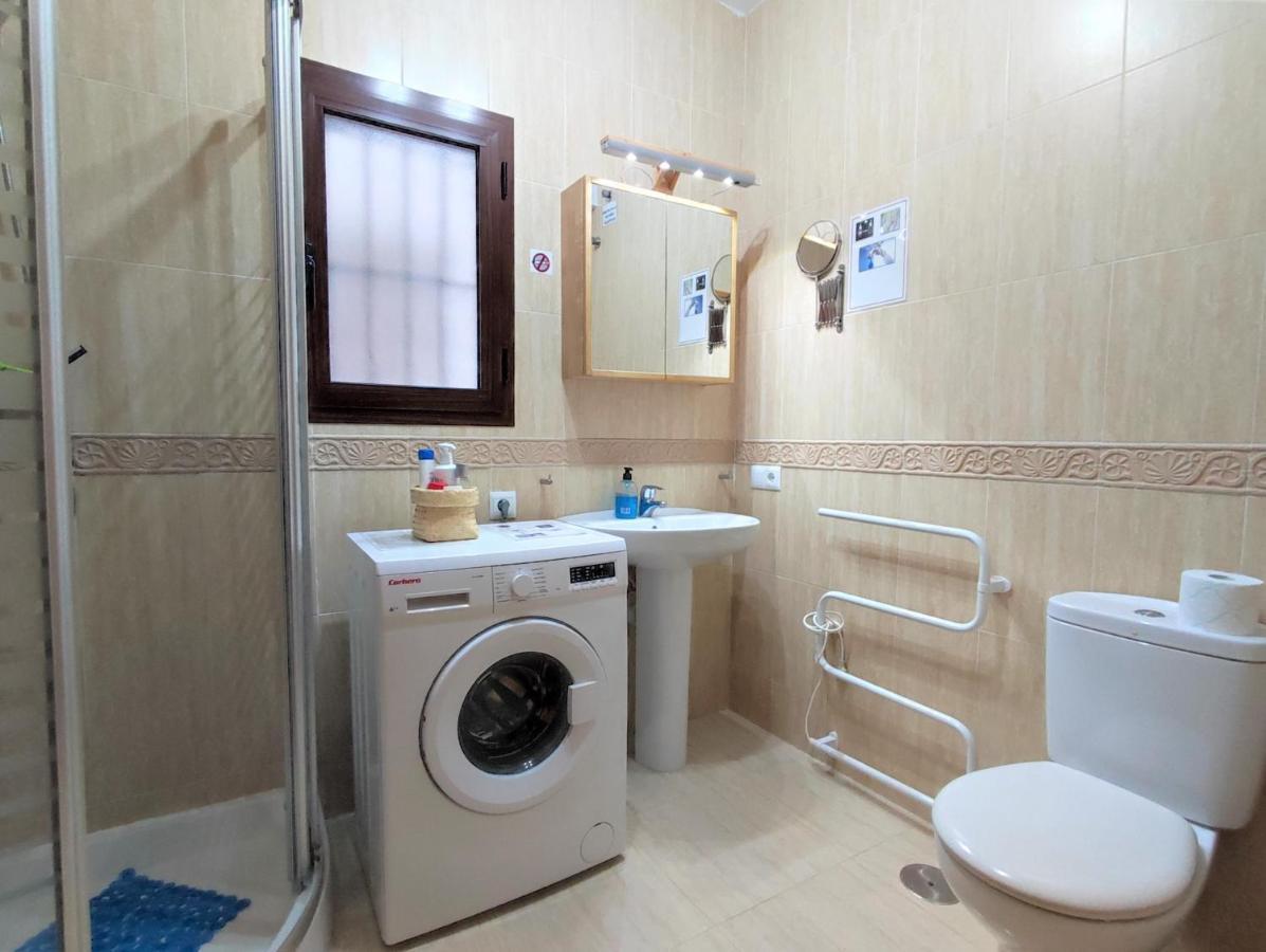 Lovely 2 Bedroom Apartment With Sea View, Frigiliana Buitenkant foto
