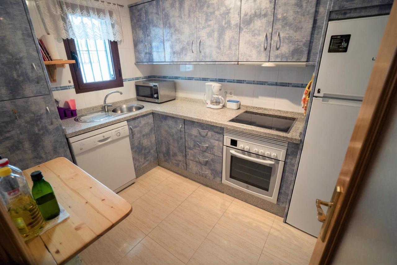 Lovely 2 Bedroom Apartment With Sea View, Frigiliana Buitenkant foto